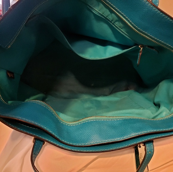 Teal colored Coach Tote with matching wristlet - Picture 6 of 8